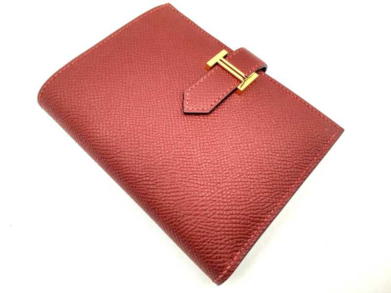 エルメス ベアンコンパクト